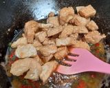 Foto langkah ke 5 dari resep Tumis Tahu Pedas.