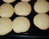 Foto del paso 5 de la receta: Galletitas de pasta de maní