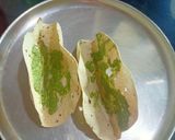 A picture of step 3 of Masala Papad Tacos.
