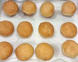 Foto langkah ke 7 dari resep Donat gula ekonomis.