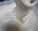 Foto langkah ke 3 dari resep 497. Bolu Kukus Bunga Matahari.