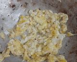 Foto langkah ke 2 dari resep 104. Nasi goreng cepat.