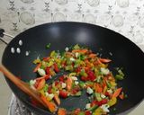 A picture of step 3 of Stir fry noodles.