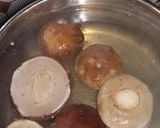 Foto del passaggio 4 della ricetta Cappella di porcino su crostone di pane tostato
