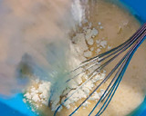 Vajas sajtos- zöldhagymás kagyló recept fázis 4 fotója