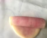 Hình bước làm 7 của món Bánh hoa sen ngàn lớp NCKD