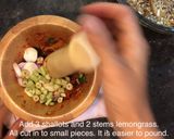รูปขั้นตอนการทำที่ 3 ของ ห่อหมกหัวปลีเนื้อไก่บด Banana Flower Recipe