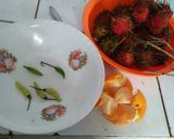 Foto langkah ke 1 dari resep Asinan rambutan.