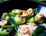 Foto langkah ke 6 dari resep Sup Gambas Misoa Udang.