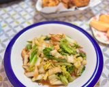 Foto langkah ke 5 dari resep Tumis Tahu dan Sawi Putih.