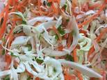 Salad Bắp cải trộn bước làm 2 hình
