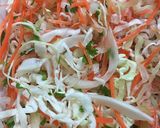Hình bước làm 2 của món Salad Bắp cải trộn