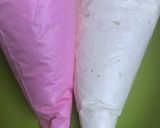 Foto langkah ke 2 dari resep Bolu kukus.