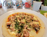Foto langkah ke 10 dari resep Pizza Teflon Simple Enak (No telur No mixer No Oven).