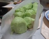 Foto langkah ke 8 dari resep Roti kukus tanpa gula pasir.