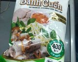 Hình bước làm 3 của món Bánh cuốn ngọt nhân đậu xanh dừa làm bằng chảo chống dính
