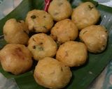 Foto langkah ke 4 dari resep Perkedel Kentang Eggless #36.
