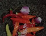 Foto langkah ke 1 dari resep 124. Sambal Dadak Terasi, Telur crispy.