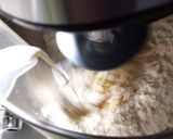 Foto langkah ke 2 dari resep Pumpkin Loaf Bread.