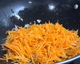 Foto langkah ke 2 dari resep Mie Goreng Sayuran.