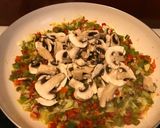 Foto del paso 5 de la receta: Coca/pizza de pimientos y tomate (vegetariano)
