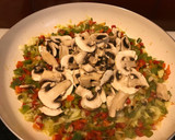 Foto del paso 5 de la receta: Coca/pizza de pimientos y tomate (vegetariano)