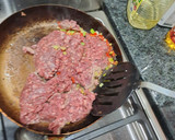 Foto del paso 2 de la receta: Coliflor y Brócoli con Carne Picada y Bechamel