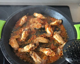 Foto del paso 3 de la receta: Arroz con alas de pollo