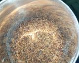 A picture of step 2 of Immunity Ragi Makhana Ladoo.