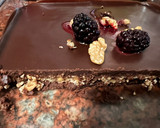 Foto del paso 6 de la receta: Tarta de chocolate, nueces y coco con salsa de frutos rojos (muy fácil y nutritivo)