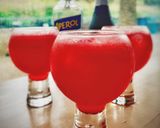 Foto del paso 2 de la receta: Cóctel Aperol Spritz con Sandía