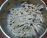 Foto langkah ke 1 dari resep Orek Tempe Kering.