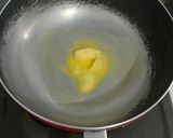 Foto langkah ke 3 dari resep Ayam Goreng Saos Mentega.