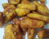 A picture of step 2 of Paper like crunchy paneer.