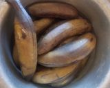 A picture of step 1 of Peanut sauce and matoke.