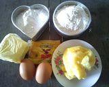 Foto langkah ke 1 dari resep Bolu Tape Panggang Lembut 2 Telur.
