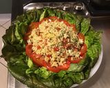 Une image de l'étape 9 de Salade de riz épicé aux tomates, laitue rouge et feta sauce melfor.
