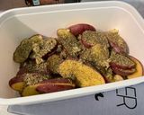 Une image de l'étape 5 de Pommes de terre rouges à l'ail rose et herbes de Provence.