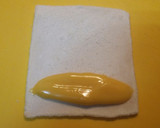 Foto del paso 3 de la receta: Canutillos de crema pastelera y frambuesas