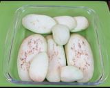 Foto del paso 1 de la receta: Berenjenas de crudo a cocido en 1 paso!!! 🍆🍆🍆
