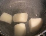A picture of step 6 of My family recipe - Japanese new year soup 'Ozoni'.