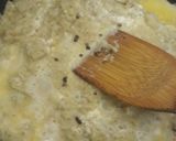 A picture of step 2 of Lauki ka halwa (bottlegourd halwa).