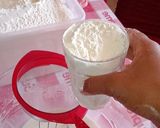 صورة لخطوة 2 من وصفة خبيزات بمكون يخليها هشة وطرية 🥯👍🏾