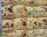 Foto langkah ke 7 dari resep Garlic buns.