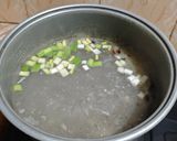 Foto langkah ke 5 dari resep Soto Seger Ala Soto Banjar.