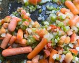 Foto del paso 2 de la receta: Pollo en salsa