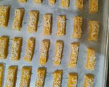 Foto langkah ke 7 dari resep Kastengel (keju cheddar).
