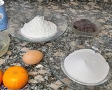 Foto del paso 1 de la receta: Budín de Mandarina y Chocolate