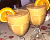 Foto del paso 4 de la receta: Smoothies de durazno, bananas con jugo de naranja 🍊