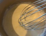 Hình bước làm 1 của món Pancake Với Cream, Siro Và Trái Cây